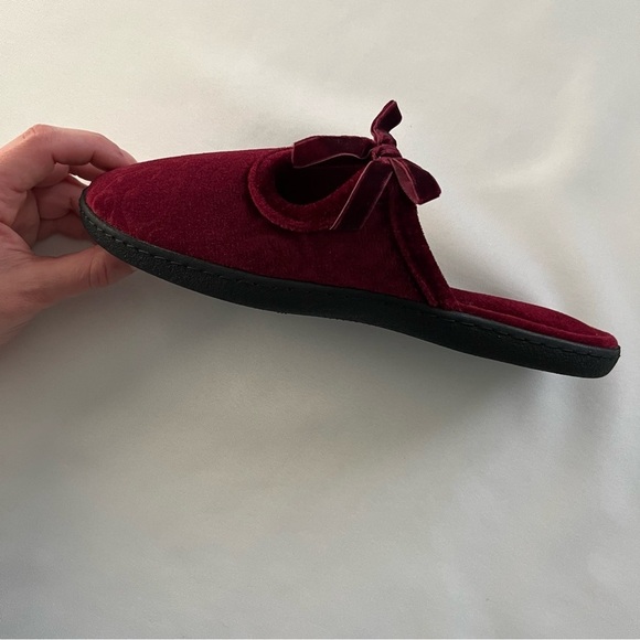Isotoner Valerie Scarlet Red Velour Hoodback Clog Slippers Size 7.5/8 - Picture 14 of 15